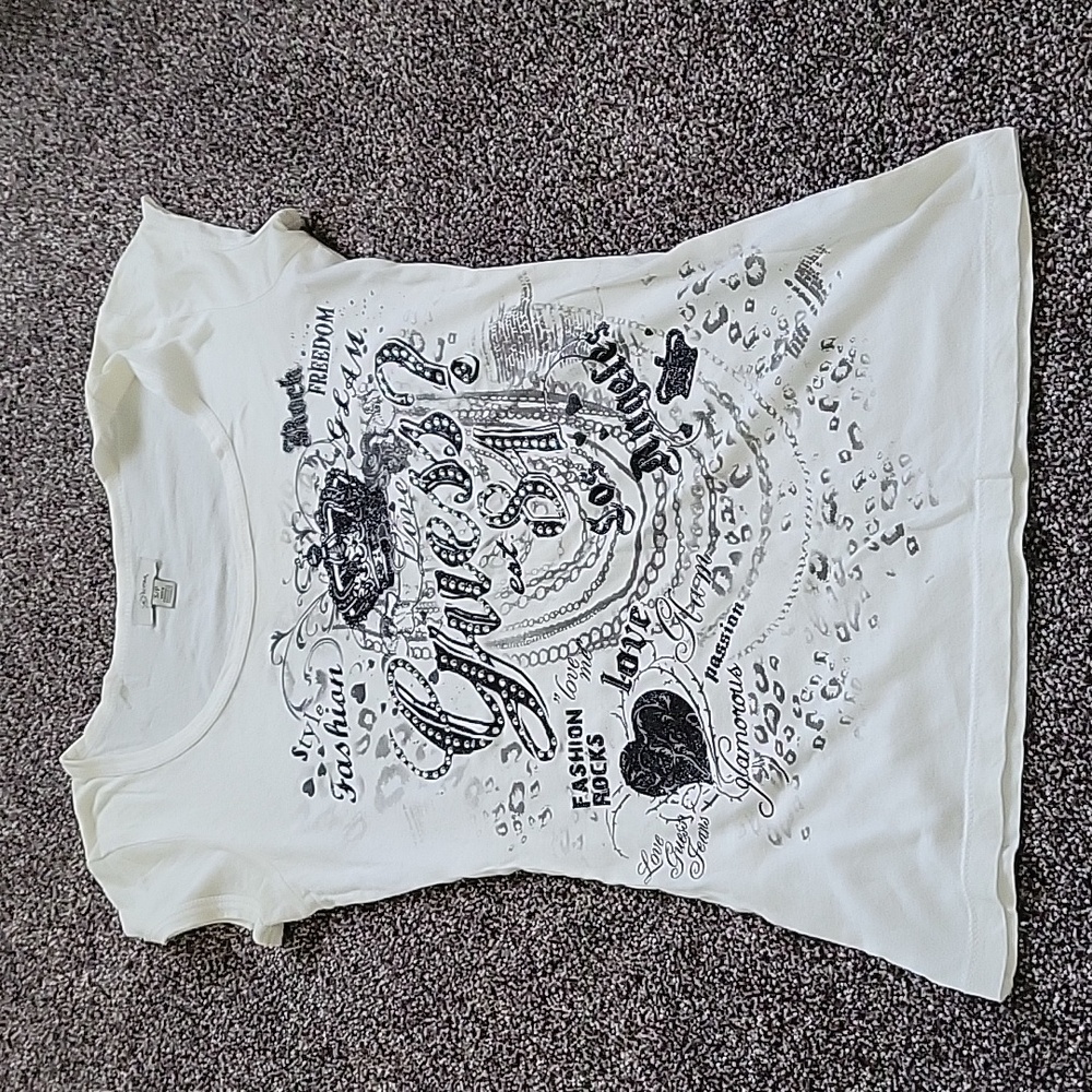 Guess Tshirt